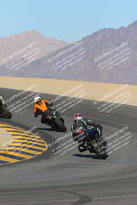 media/Nov-06-2022-SoCal Trackdays (Sun) [[208d2ccc26]]/Turn 10 Backside (1030am)/